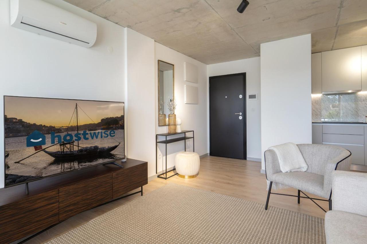 Host Wise - Luxurious Impressive Apartment - Balcony And Pool Vila Nova de Gaia Luaran gambar